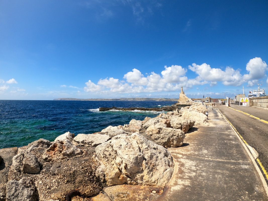 Choppy waters by the side of Malta