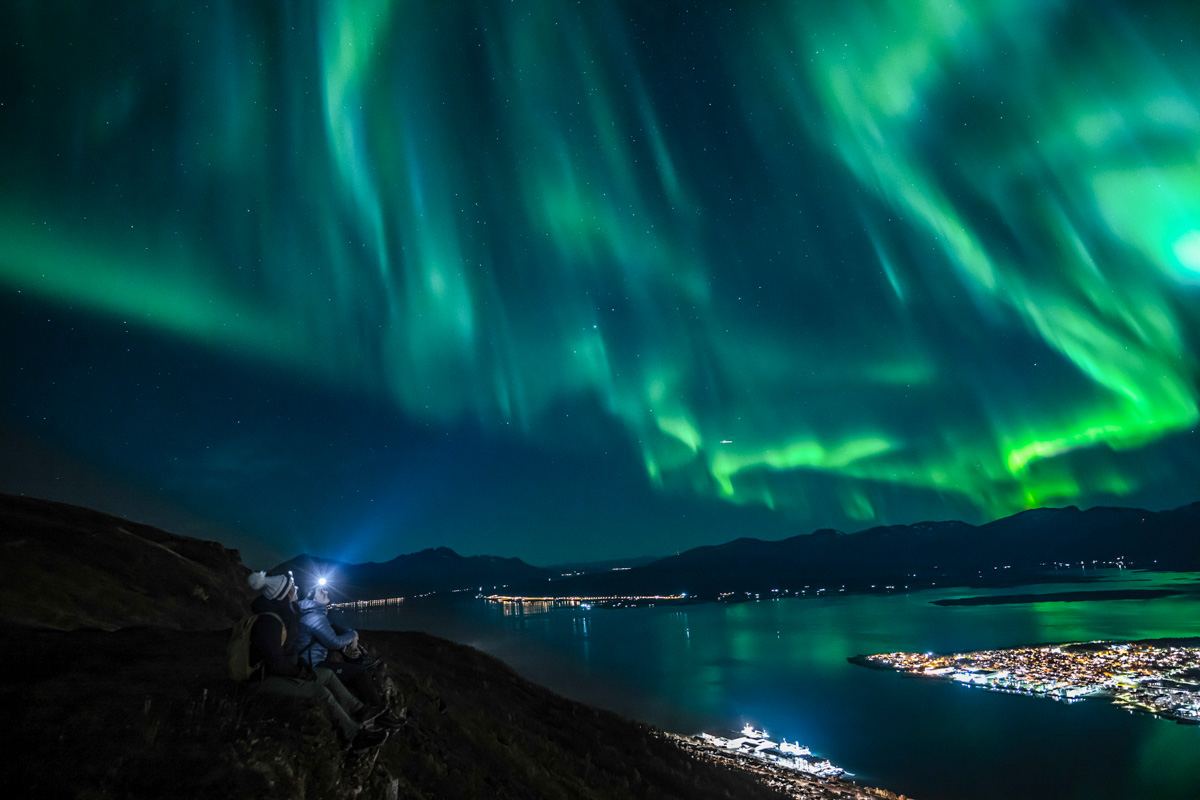 when to visit tromso norway