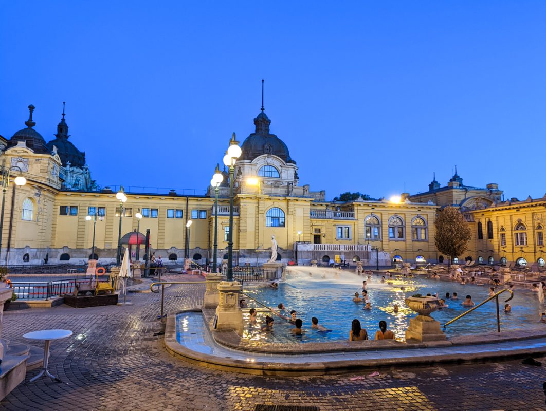Thermal bath in Budapest